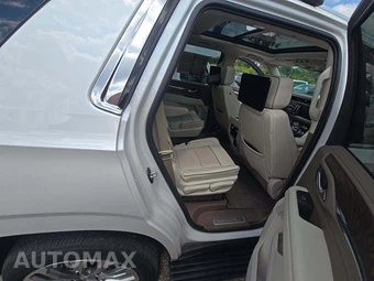 2024 GMC Yukon Denali 5SA - miniatura 17