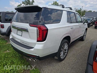 2024 GMC Yukon Denali 5SA - miniatura 3