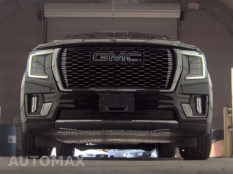 2024 GMC Yukon Denali Ultimate - miniatura 3