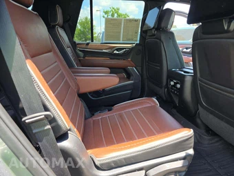 2024 GMC Yukon Denali Ultimate 5SB - miniatura 17