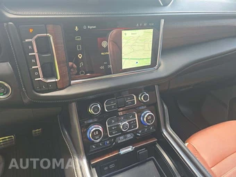 2024 GMC Yukon Denali Ultimate 5SB - miniatura 10