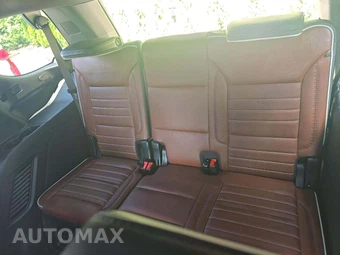 2024 GMC Yukon Denali Ultimate 5SB - miniatura 14