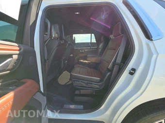 2024 GMC Yukon Denali Ultimate 5SB - miniatura 13