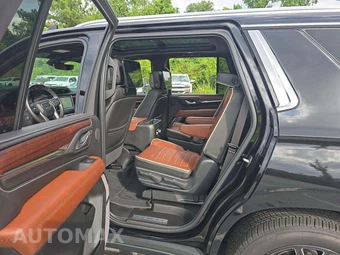 2024 GMC Yukon Denali Ultimate 5SB - miniatura 10