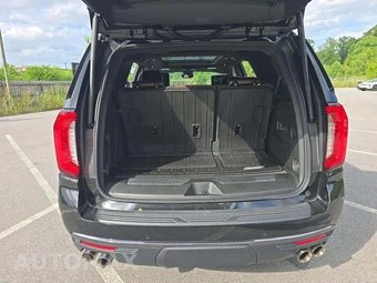 2024 GMC Yukon Denali Ultimate 5SB - miniatura 12