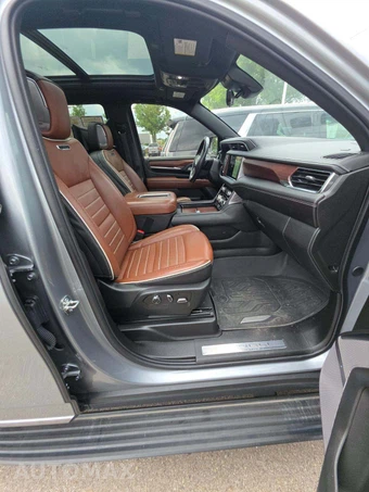 2024 GMC Yukon Denali Ultimate 5SB - miniatura 19