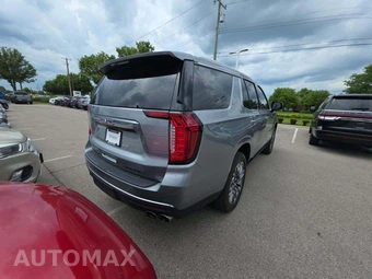 2024 GMC Yukon Denali Ultimate 5SB - miniatura 3