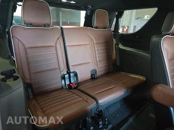 2024 GMC Yukon Denali Ultimate 5SB - miniatura 14