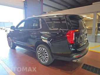 2024 GMC Yukon Denali Ultimate 5SB - miniatura 6