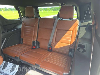 2024 GMC Yukon Denali Ultimate 5SB - miniatura 11