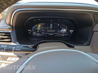 2024 GMC Yukon Denali XL - miniatura 9