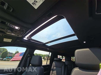 2024 GMC Yukon Denali XL - miniatura 11