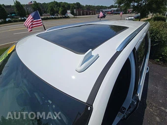 2024 GMC Yukon Denali XL - miniatura 12