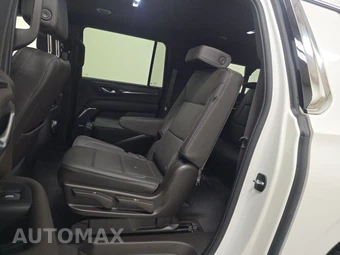 2024 GMC Yukon Denali XL - miniatura 13