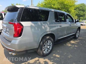 2024 GMC Yukon Denali XL 5SA - miniatura 3