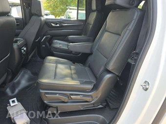 2024 GMC Yukon Denali XL 5SA - miniatura 13