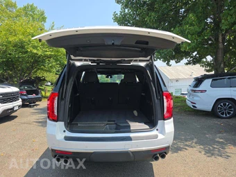 2024 GMC Yukon Denali XL 5SA - miniatura 15