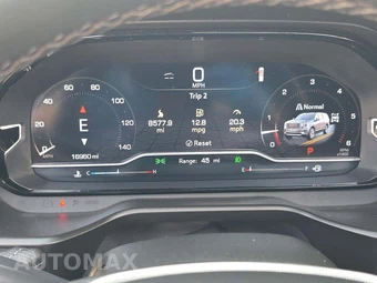 2024 GMC Yukon Denali XL 5SA - miniatura 9