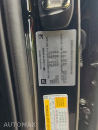 2024 GMC Yukon Denali XL 5SA - miniatura 15