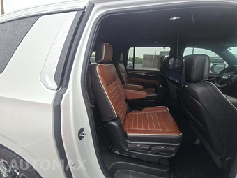 2024 GMC Yukon Denali XL Ultimate 5SB - miniatura 13