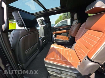 2024 GMC Yukon Denali XL Ultimate 5SB - miniatura 13