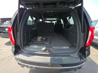 2024 GMC Yukon Denali XL Ultimate 5SB - miniatura 15