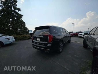 2024 GMC Yukon Denali XL Ultimate 5SB - miniatura 3
