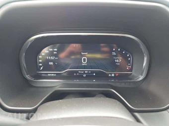 2024 GMC Yukon SLE - miniatura 6