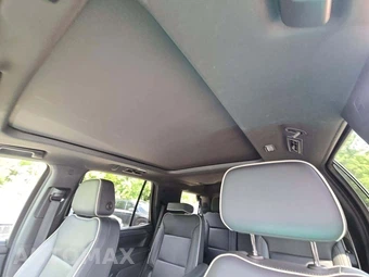 2024 GMC Yukon SLT - miniatura 11