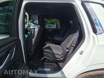 2024 GMC Yukon SLT - miniatura 13
