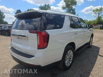 2024 GMC Yukon SLT - miniatura 3