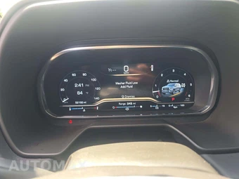 2024 GMC Yukon SLT - miniatura 9