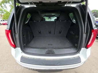 2024 GMC Yukon SLT - miniatura 15
