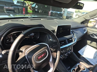 2024 GMC Yukon SLT - miniatura 11