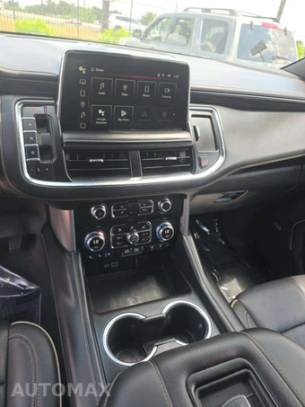 2024 GMC Yukon SLT 4SA - miniatura 10