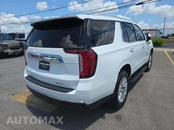 2024 GMC Yukon SLT 4SA - miniatura 3