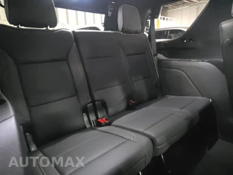 2024 GMC Yukon SLT 4SA - miniatura 20