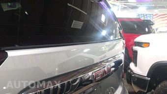 2024 GMC Yukon SLT 4SA - miniatura 26