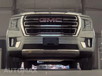 2024 GMC Yukon SLT 4SA - miniatura 3