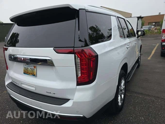 2024 GMC Yukon SLT 4SA - miniatura 3