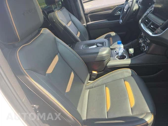 2024 GMC Yukon XL AT4 4SB - miniatura 16