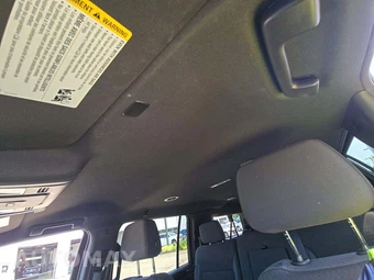 2024 GMC Yukon XL SLE - miniatura 11