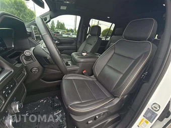 2024 GMC Yukon XL SLT - miniatura 3
