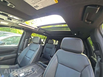 2024 GMC Yukon XL SLT - miniatura 11