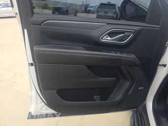 2024 GMC Yukon XL SLT - miniatura 9