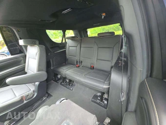 2024 GMC Yukon XL SLT 4SA - miniatura 14