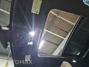 2024 GMC Yukon XL SLT 4SA - miniatura 11