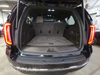 2024 GMC Yukon XL SLT 4SA - miniatura 15