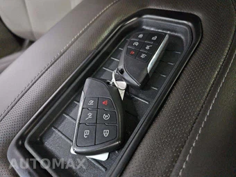 2024 GMC Yukon XL SLT 4SA - miniatura 8