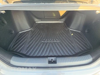 2024 Honda Accord Hybrid EX-L - miniatura 16